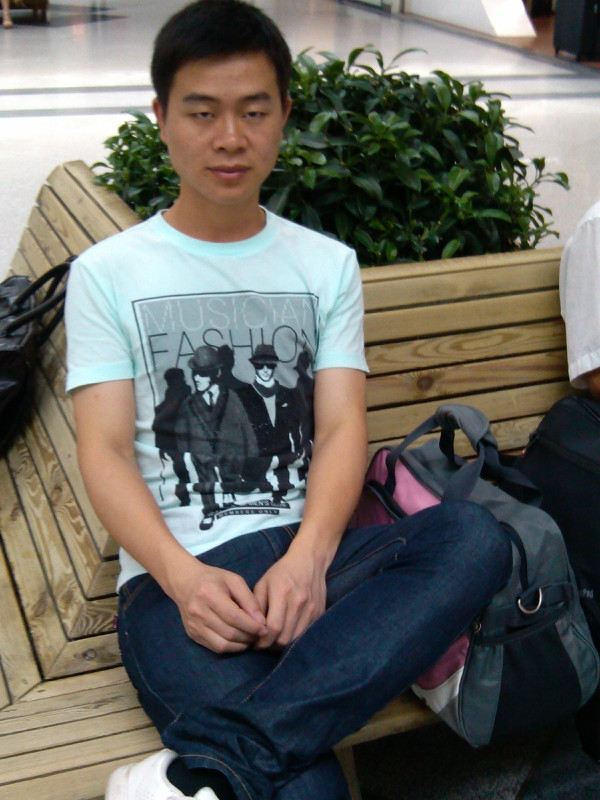 平头哥的第一张照片--长乐闪婚服务中心